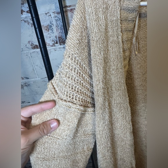 Ultra Flirt Cozy Tan Cardigan - Picture 4 of 10